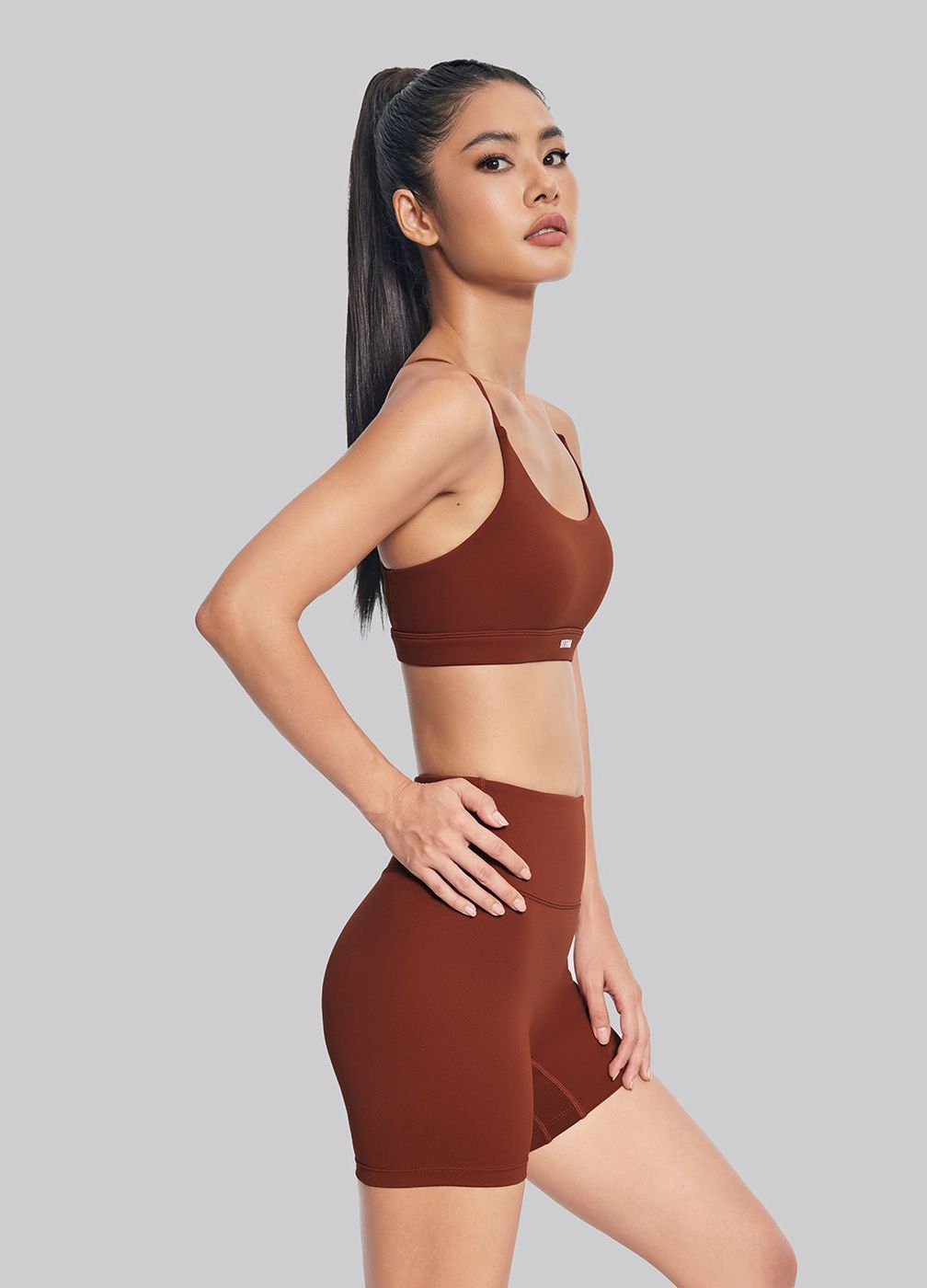 Airy Active Strap Top in Rust Brown, detail