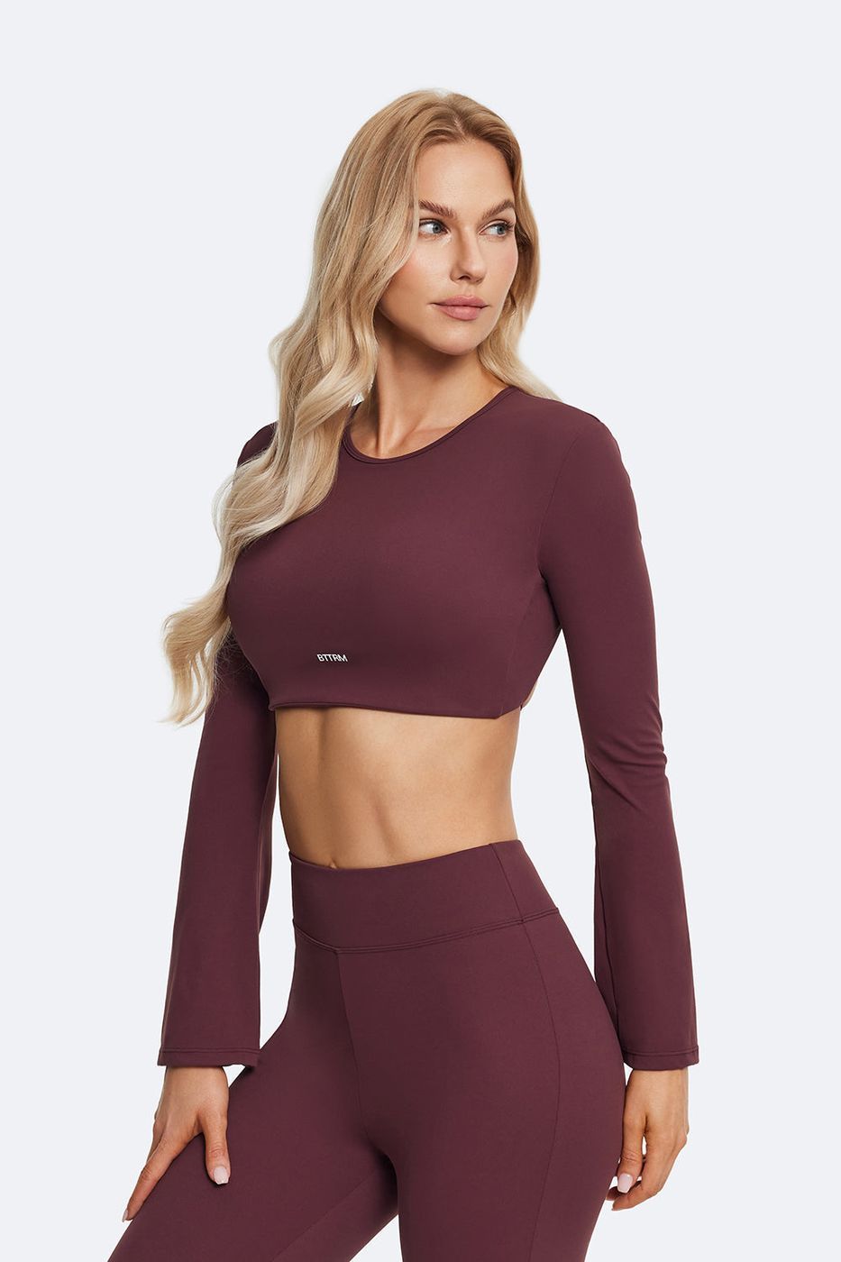 Backless Full-sleeve Crop Top in Burgundy, detail