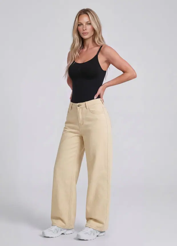 Baggy Jeans in Ivory, front view