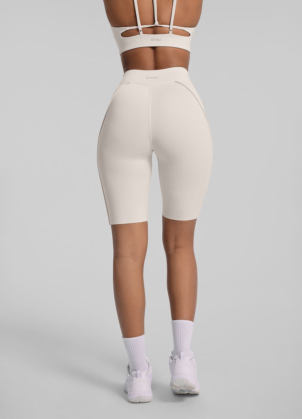 Contour Stitch Bike Shorts in Ivory, detail