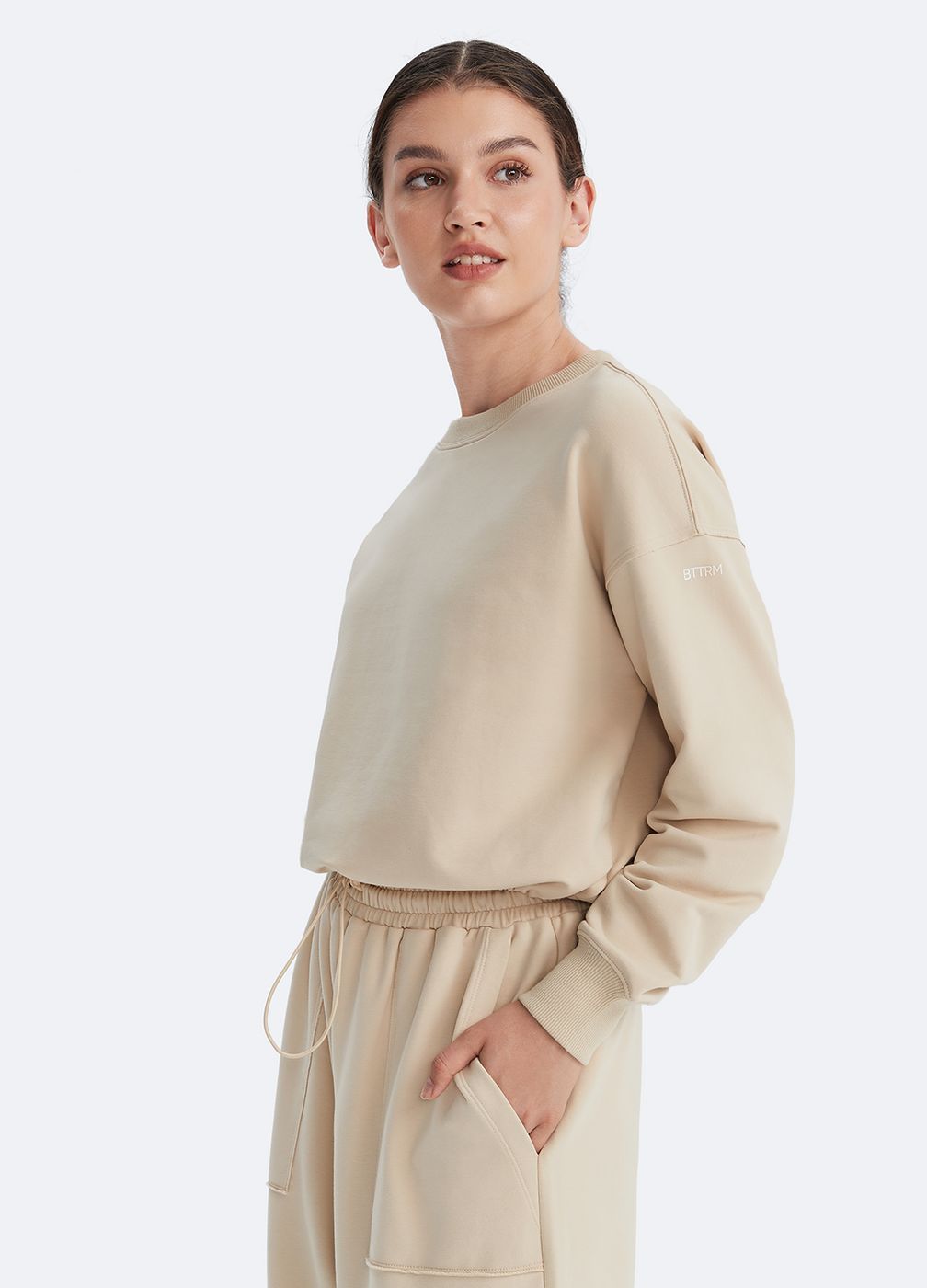 Cropped Sweatshirt with Drawstring in Oat Milk Beige, detail