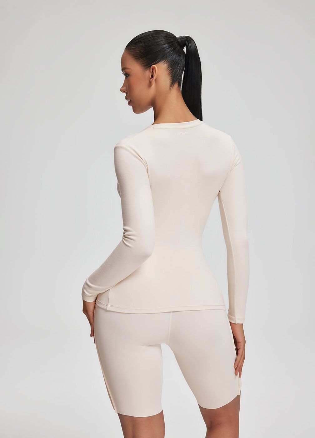 Everyday Long Sleeve Top in Ivory, detail