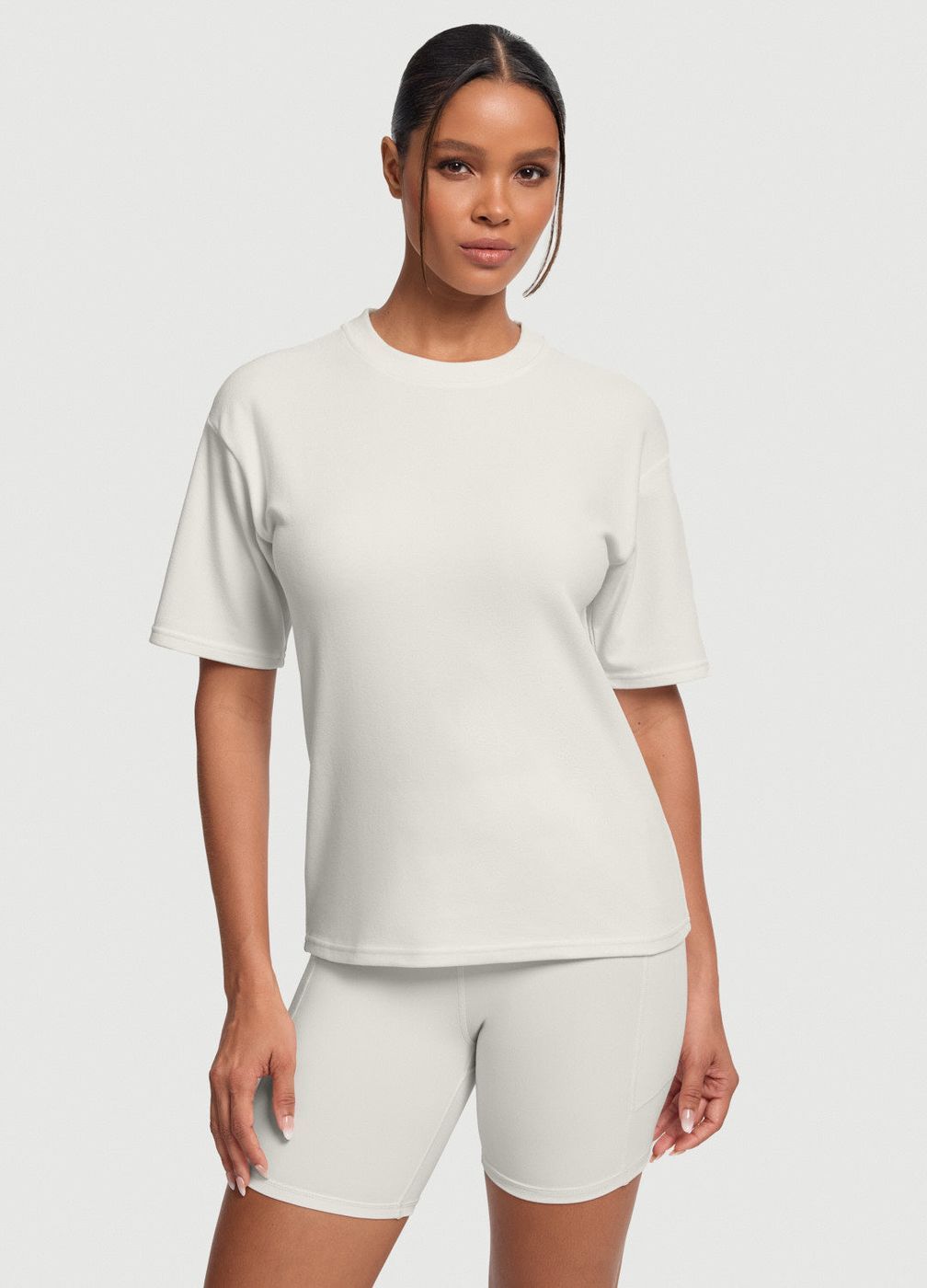 Everyday Relaxed T-shirt in White, front view