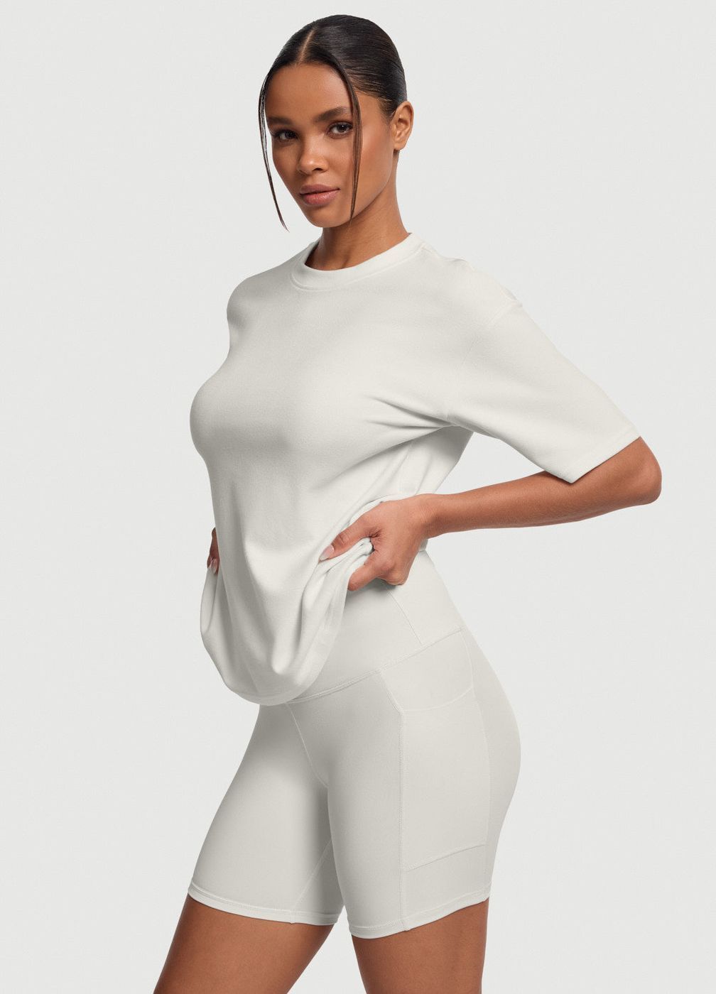 Everyday Relaxed T-shirt in White, second view