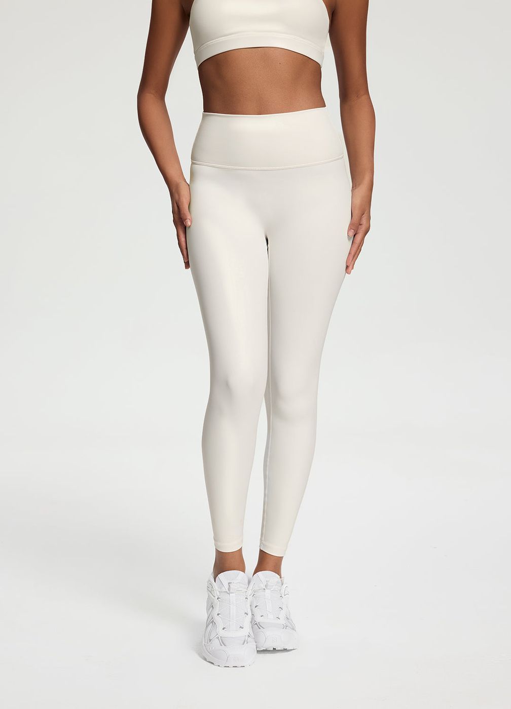 Faux Leather ⅞ Leggings in White, front view