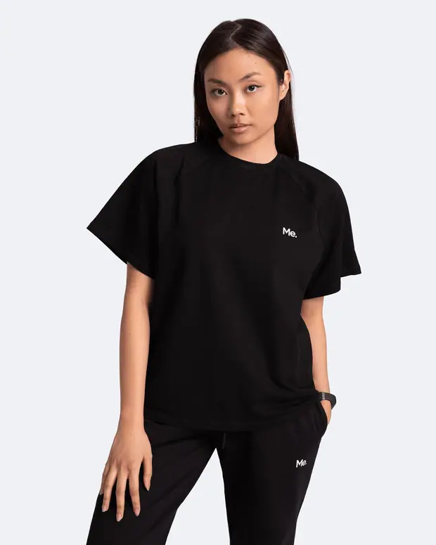 Free Flow T-shirt in Black, front view