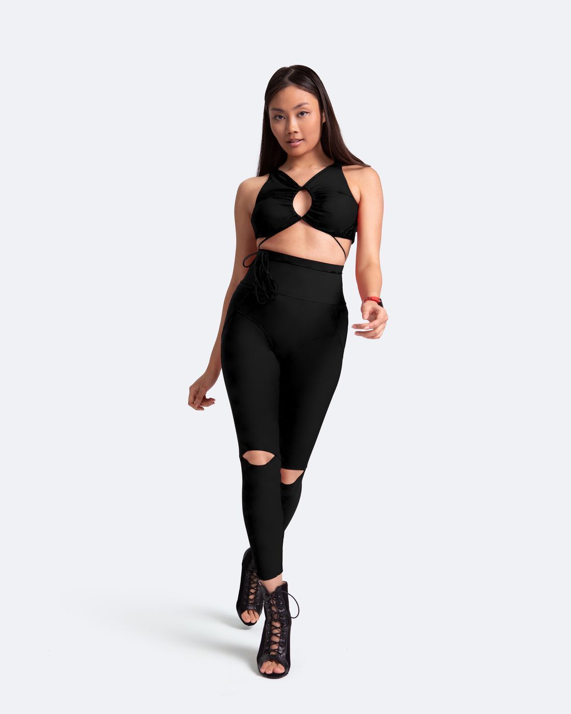 High-rise Knee-slit Leggings in Black, detail