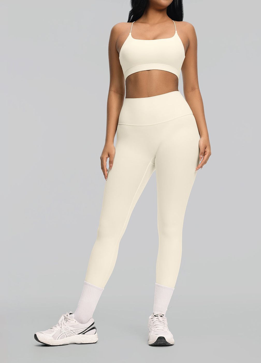 High-waisted ⅞ Leggings in Creamy Vanilla, detail