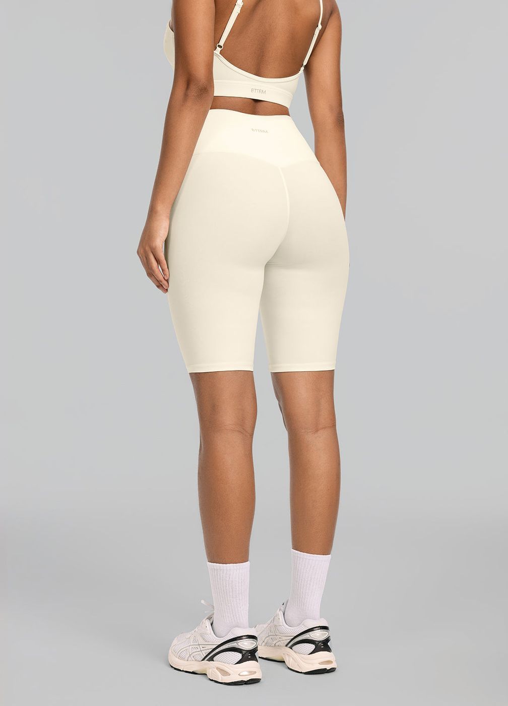 High-waisted Bike Shorts in Creamy Vanilla, second view