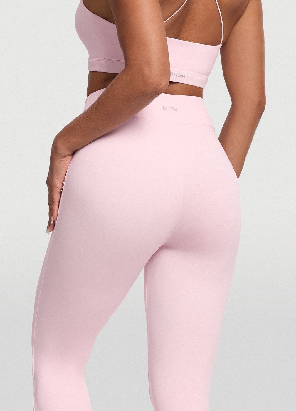 High-waisted Flared Leggings in Ballet Pink, detail
