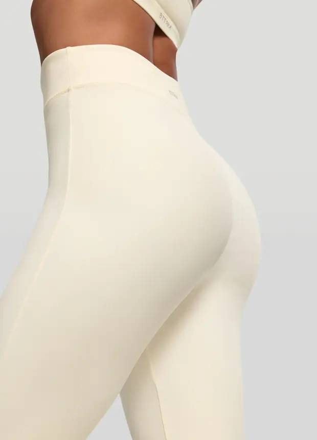 High-waisted Flared Leggings in Creamy Vanilla, front view