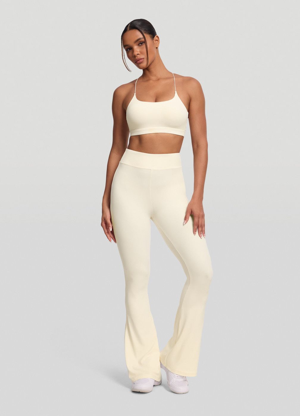 High-waisted Flared Leggings in Creamy Vanilla, detail