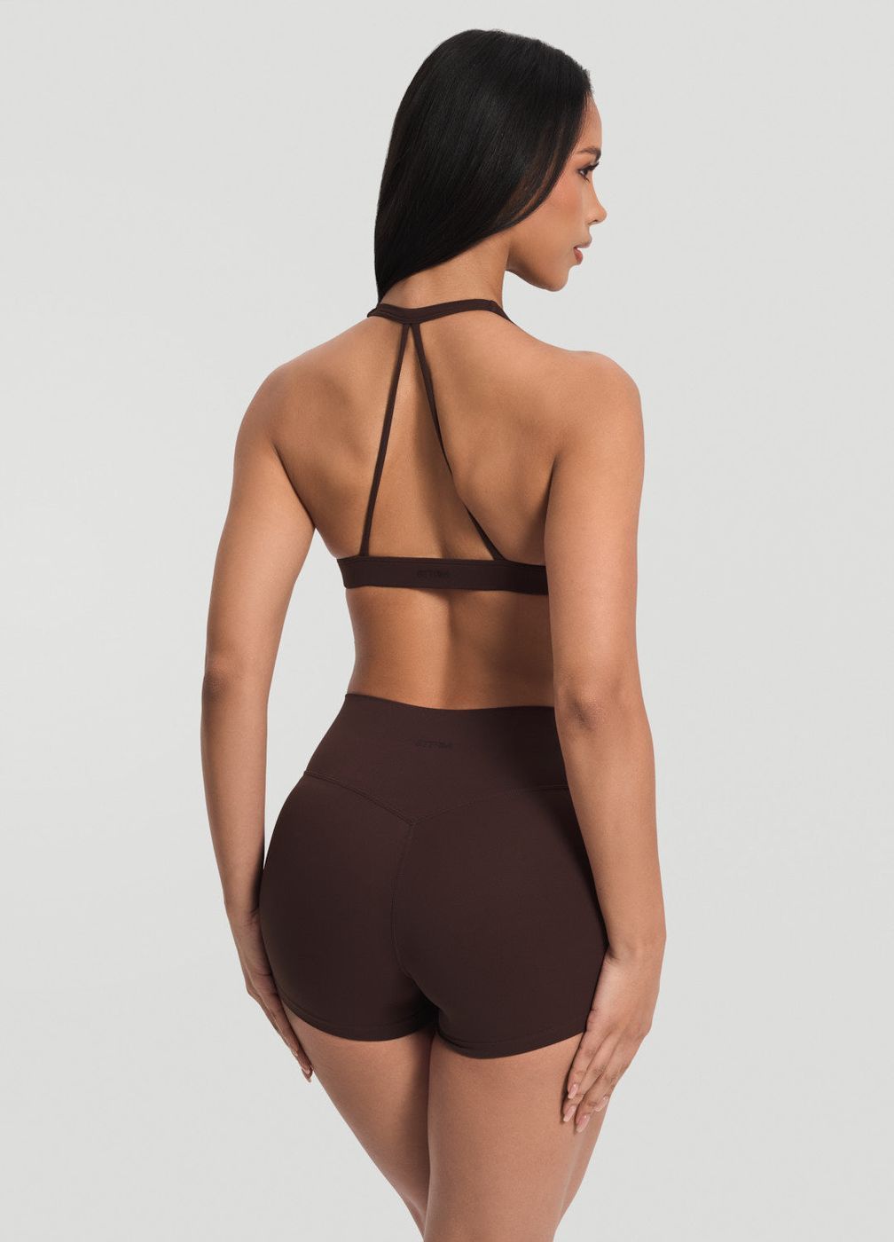 High-waisted Micro Shorts in Chocolate, detail