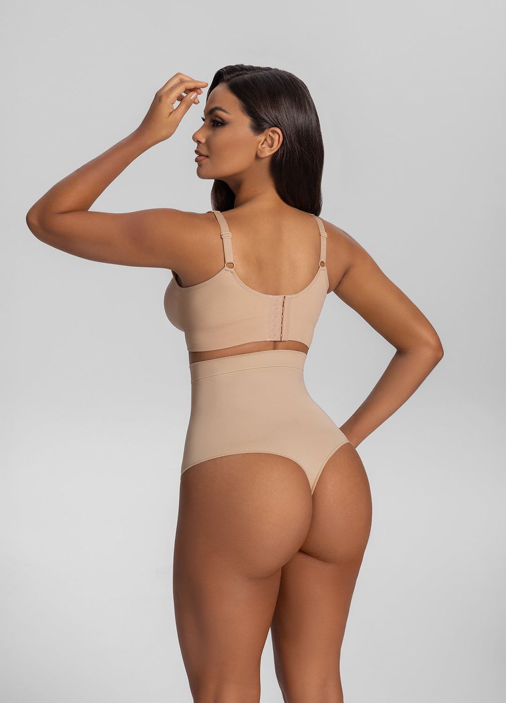 High-waisted Shaping Thong in Sand, detail