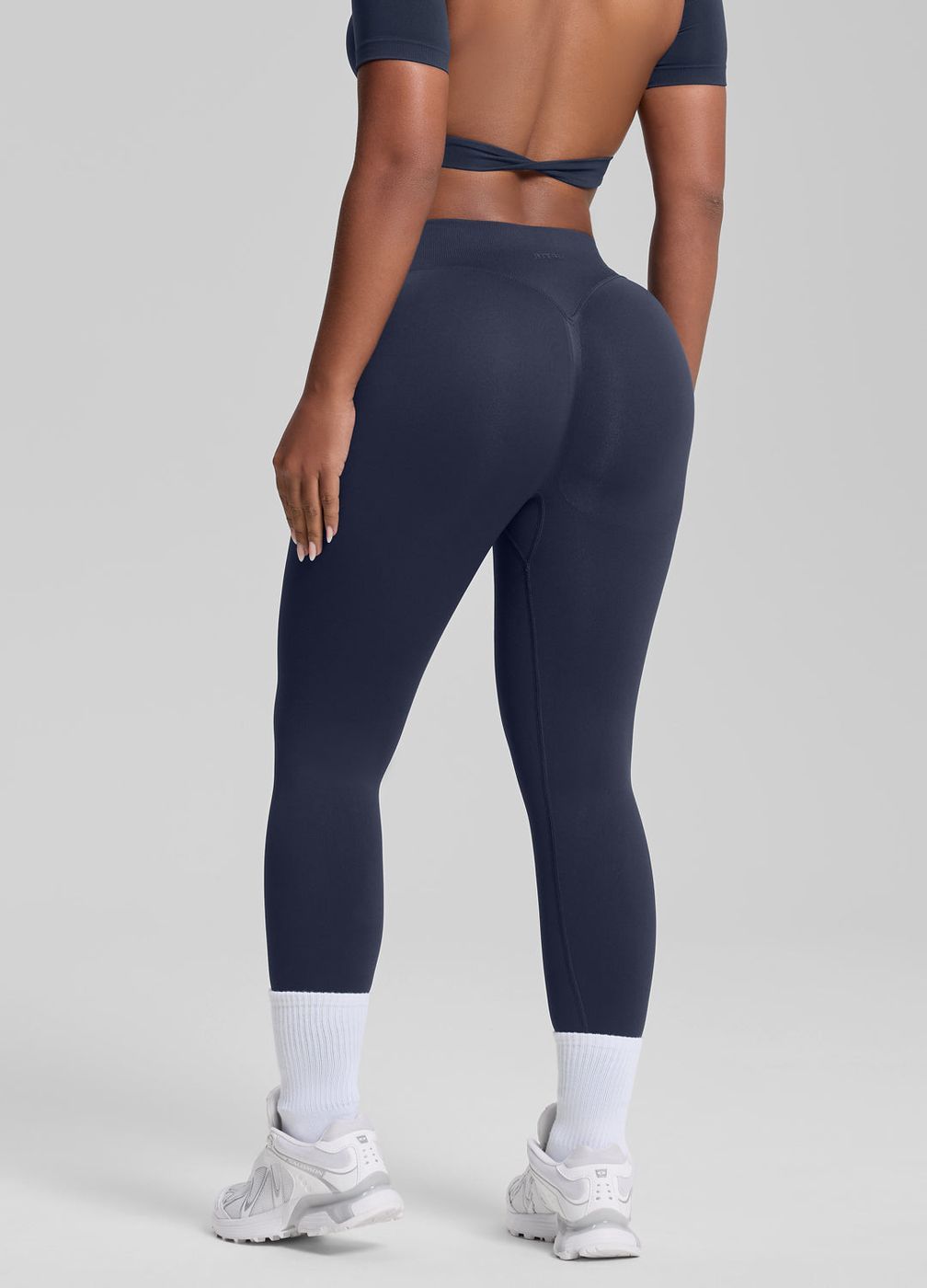 High Waisted Shaping Training Leggings in Midnight Navy, detail