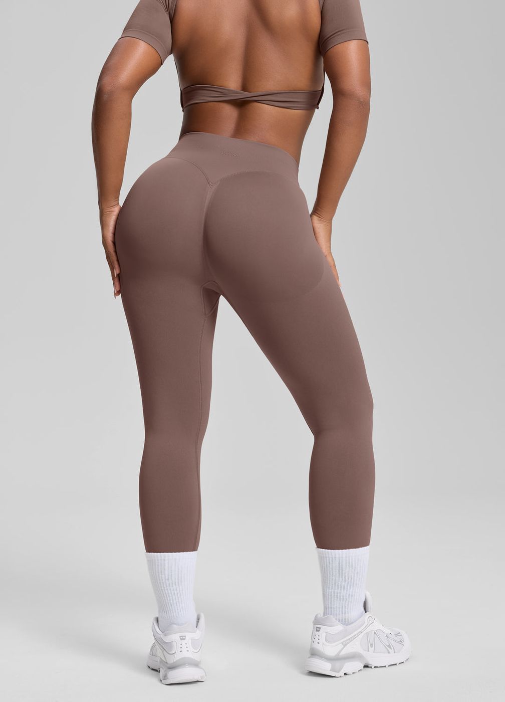 High Waisted Shaping Training Leggings in Dusty Taupe, detail