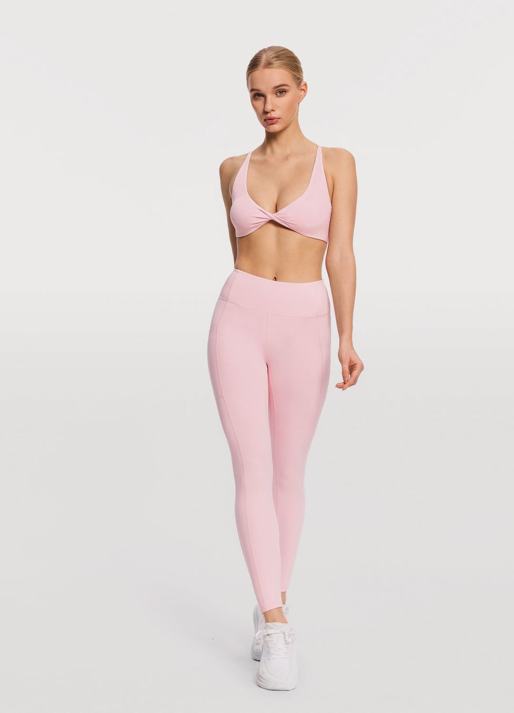 High-waisted Side Pocket Leggings in Ballet Pink, detail