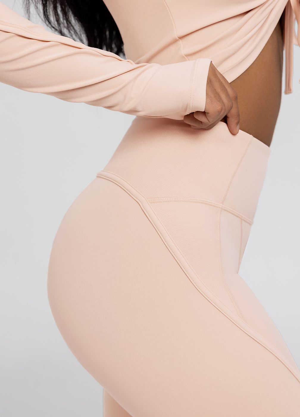 High-waisted Stretch Performance Leggings in Seashell, front view
