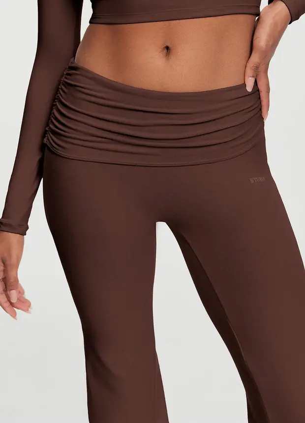 Lounge Pants in Chocolate, front view