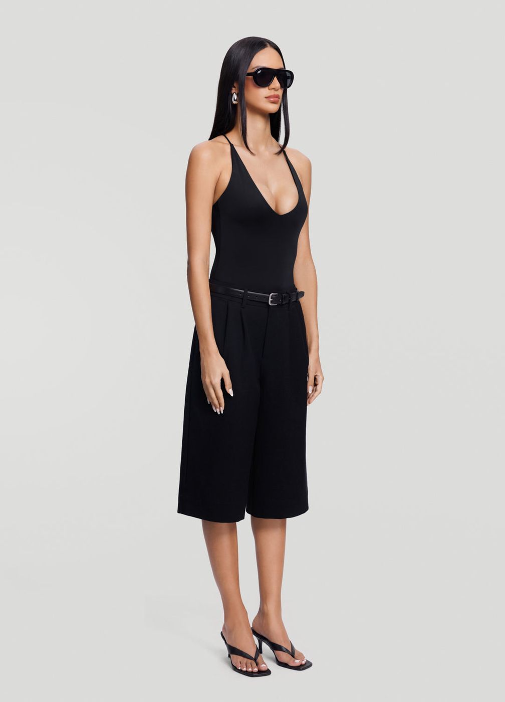 Low-rise Bermuda Shorts in Black, second view