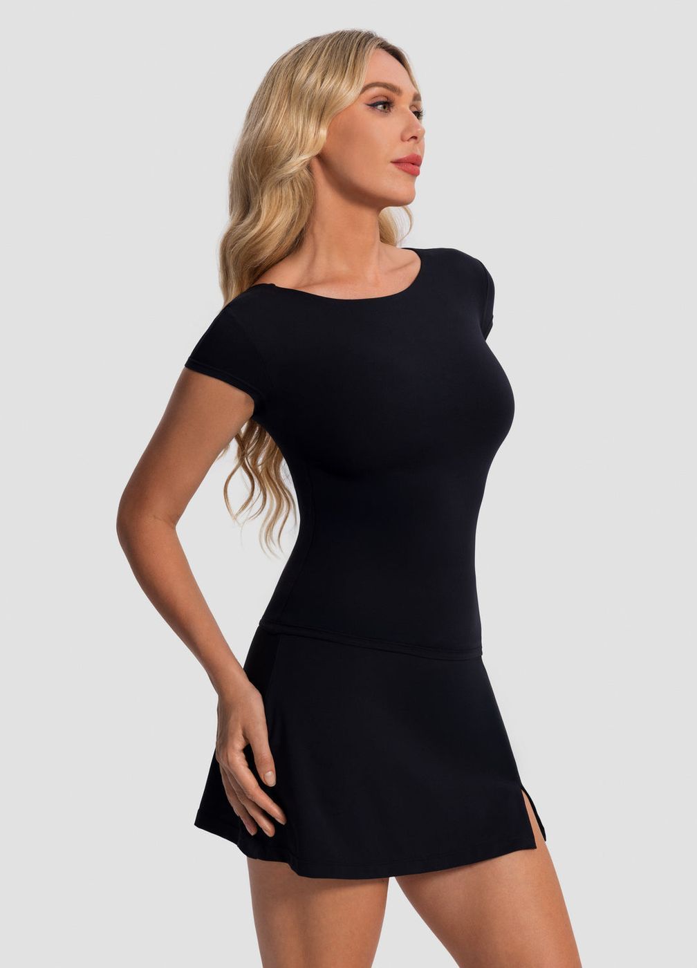 Open-back T-shirt in Black, second view