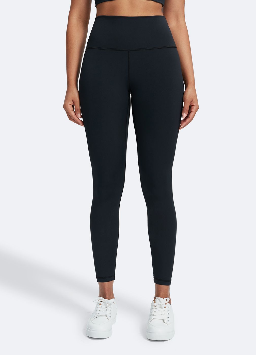 Pilates High-rise Leggings in Black, front view