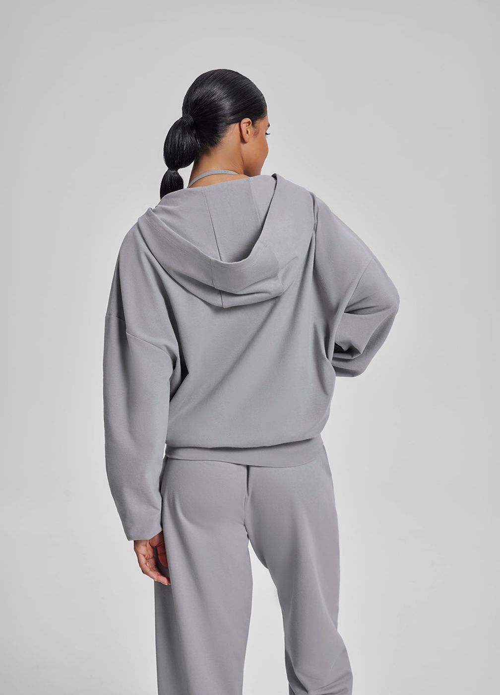 Relaxed Oversized Full Zipper Kangaroo in Ash Grey, detail