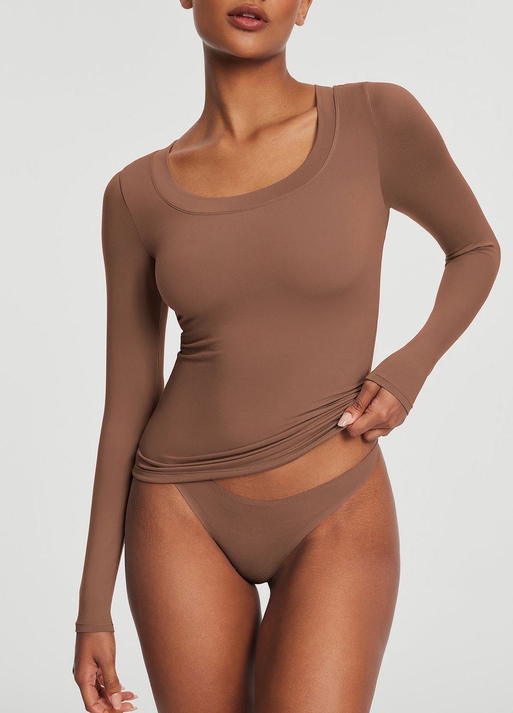 Scoop Neck Long Sleeve Top in Mocha, detail