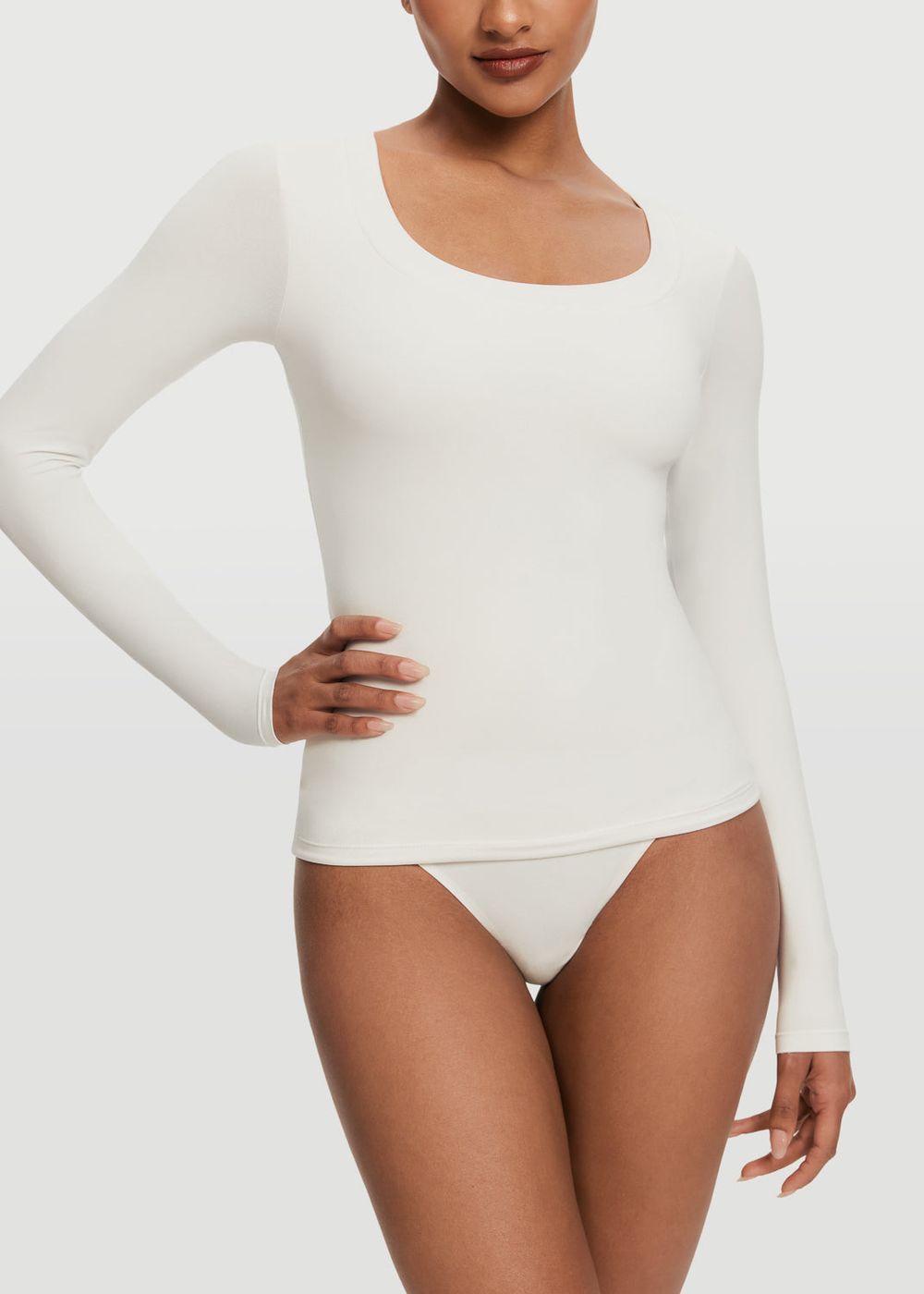 Scoop Neck Long Sleeve Top in White, front view