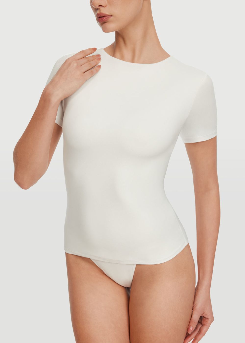 Short Sleeve Crew Neck Top in White, detail