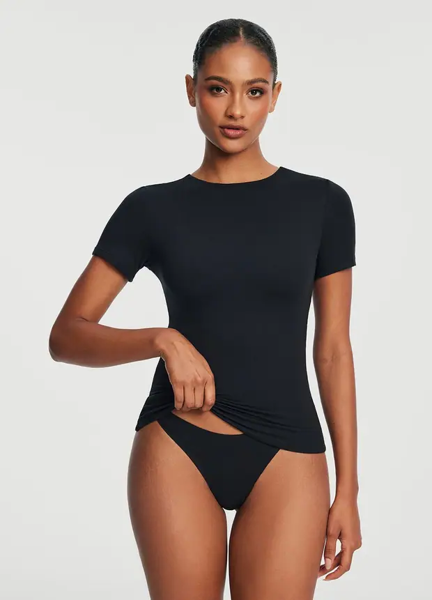 Short Sleeve Crew Neck Top in Black, front view