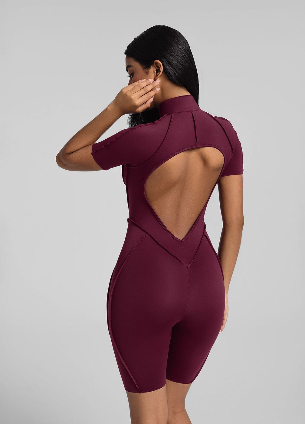 Sleek Shorts Catsuit in Burgundy, detail