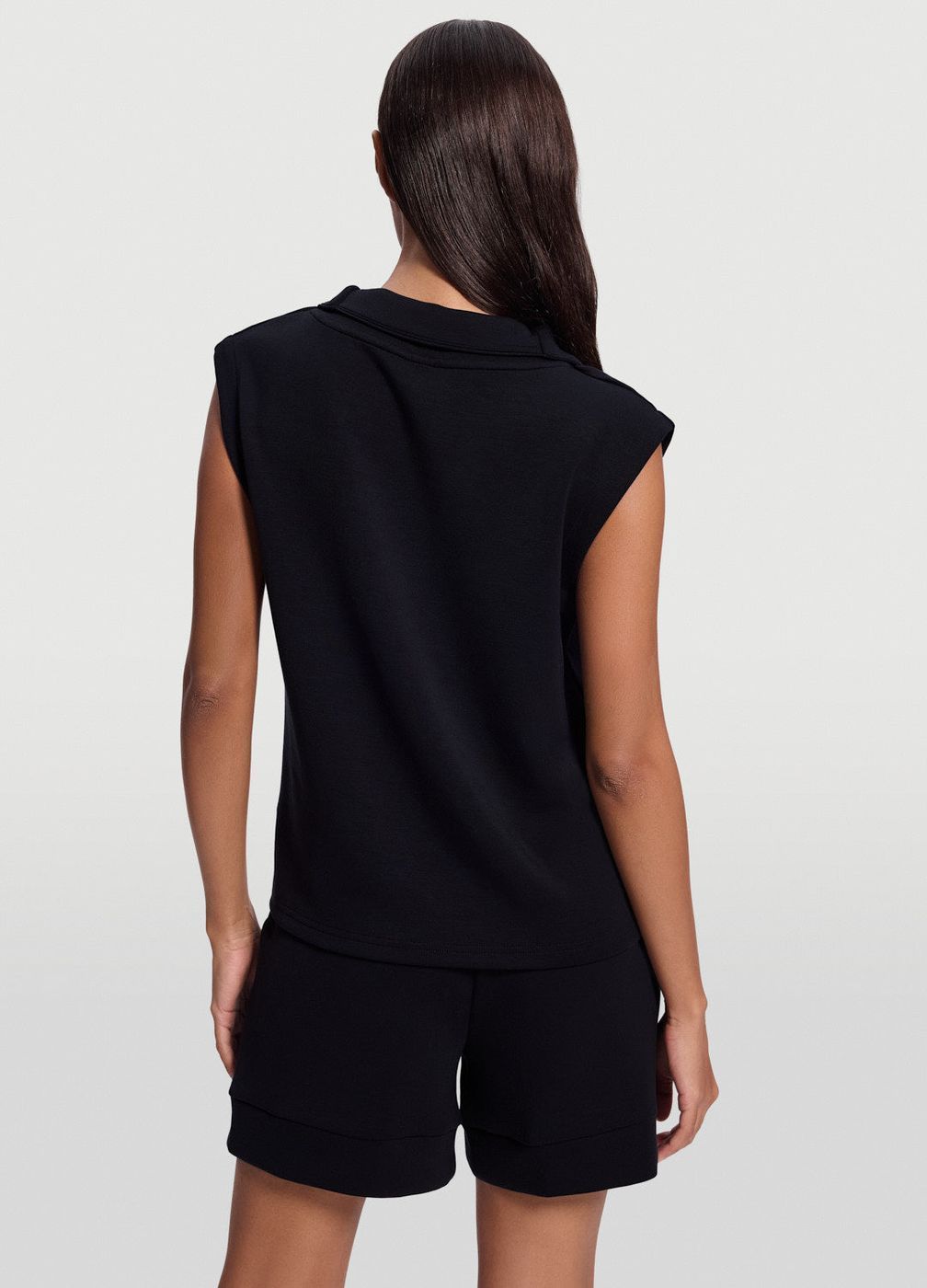 Sleeveless Half-zip Sweatshirt in Black, detail