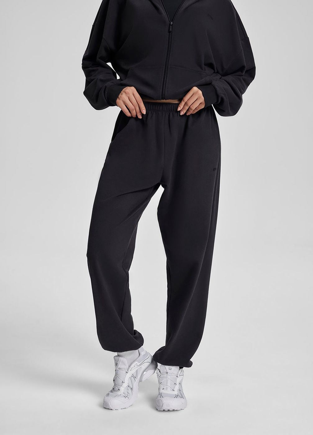 Slouchy Roomy Waistband Cozy Joggers in Black, front view