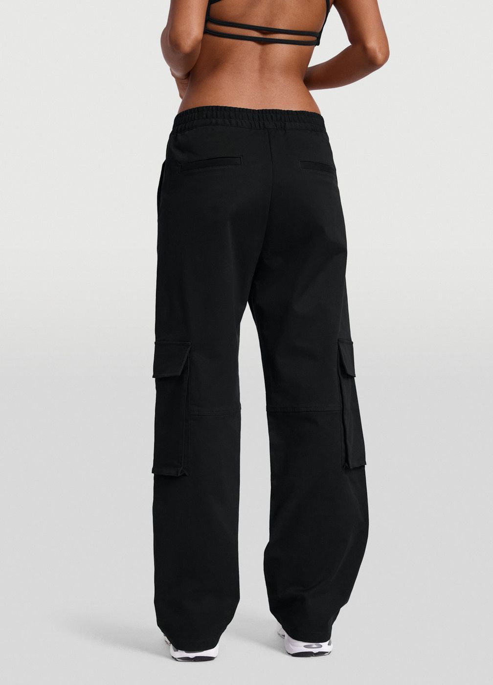 Straight-leg Cargo Pants in Black, detail