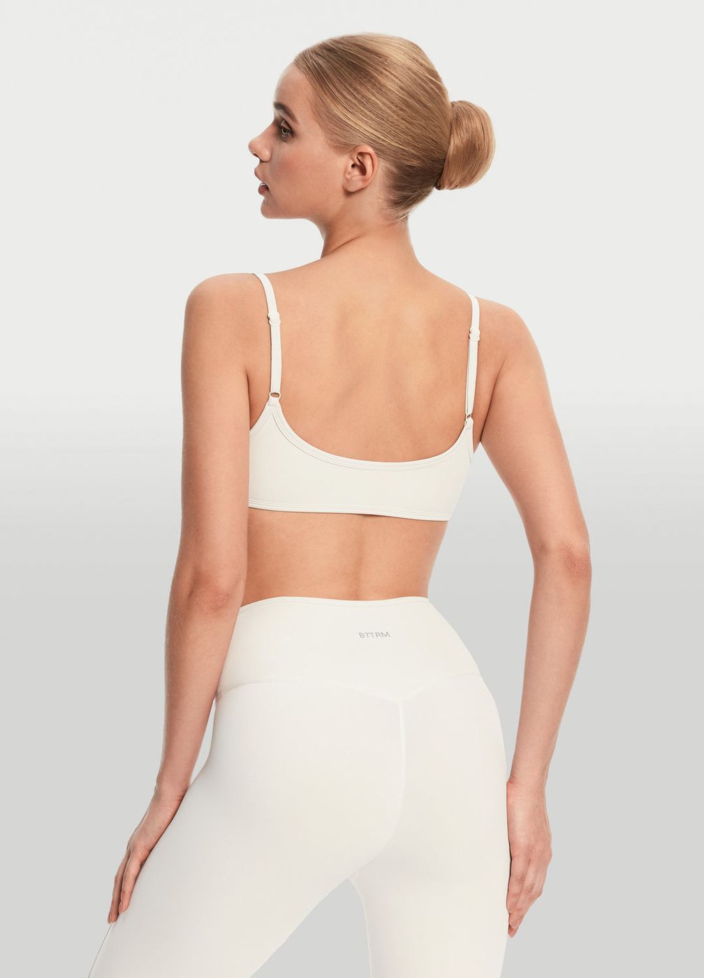 Strappy Scoop Top in White, detail