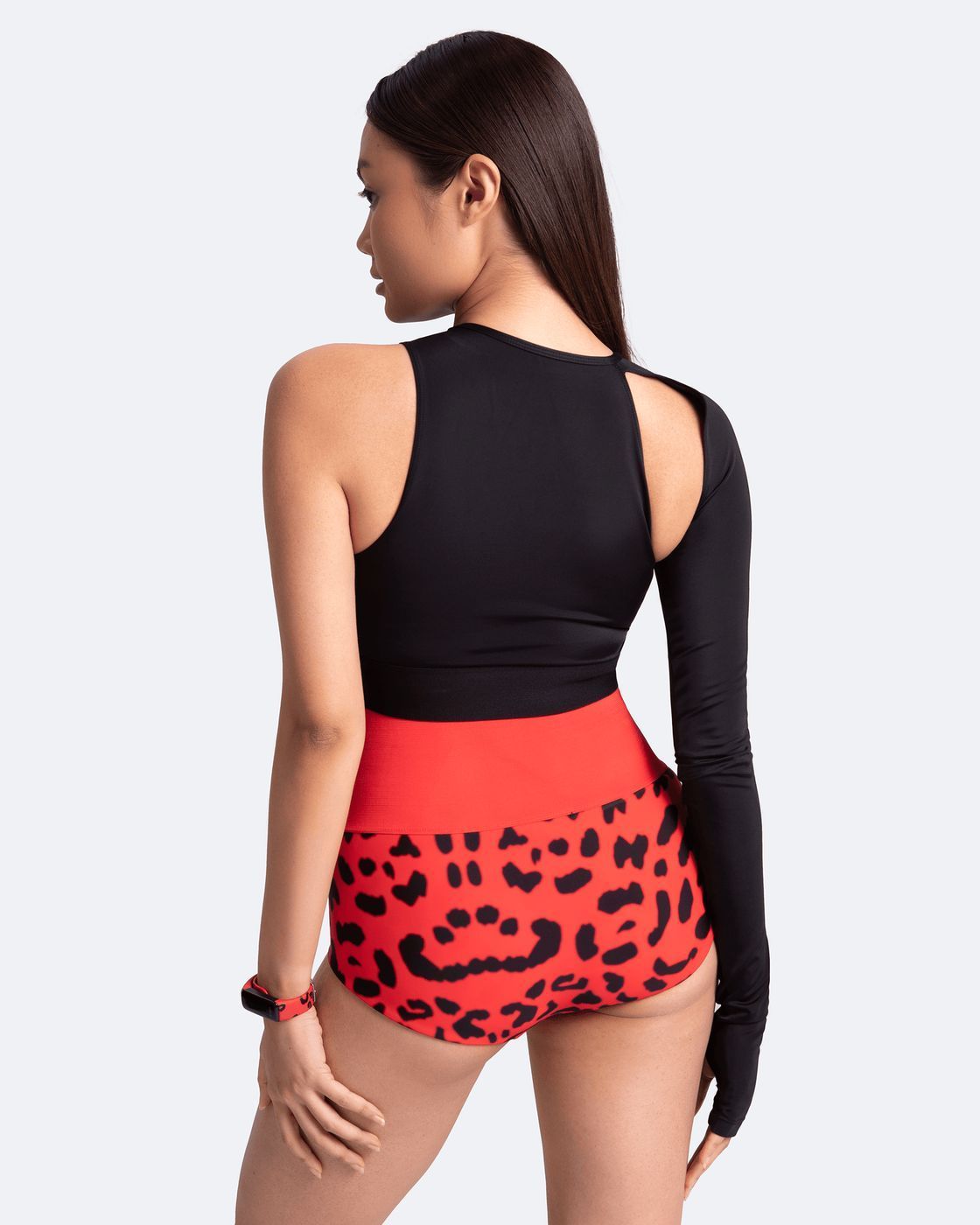 Trendy One-shoulder Top in Black, detail